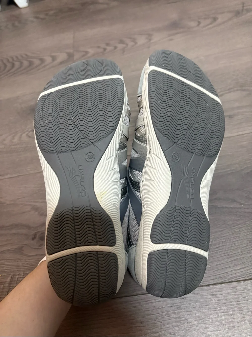 Dansko Grey Suede Henriette Sneakers Comfort Medical Arch Support Quick Lace